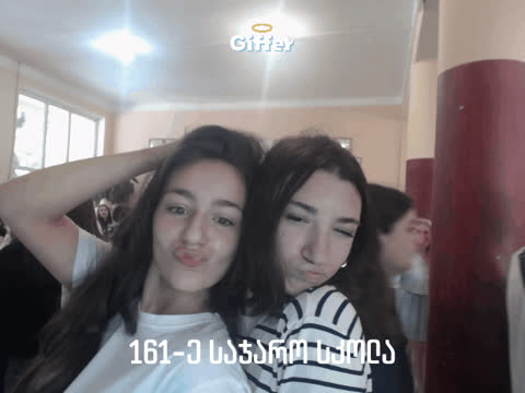 1823991