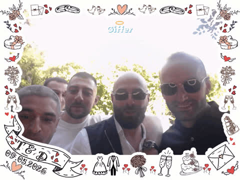 1884470