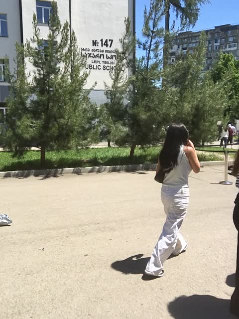 1888212
