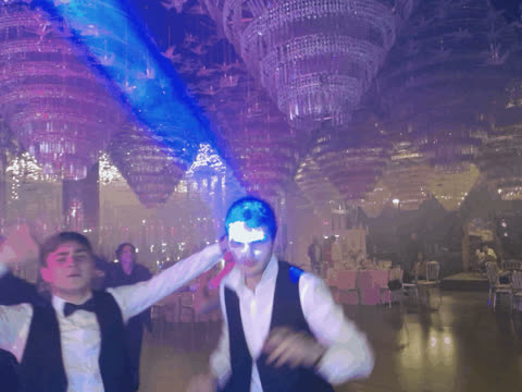 1890707