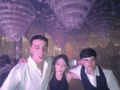 1890410