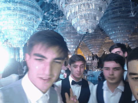 1890233