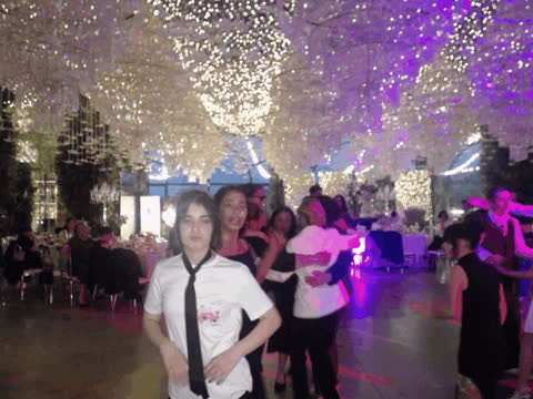 1892766
