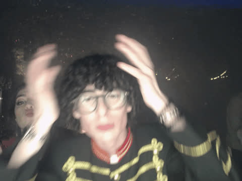 1891247