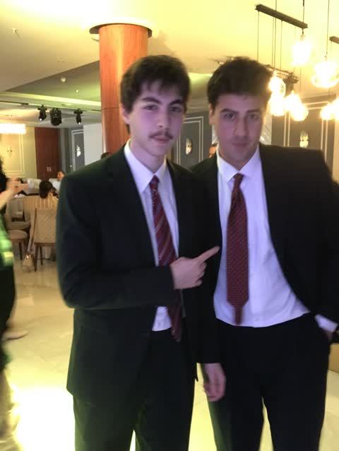 1891712