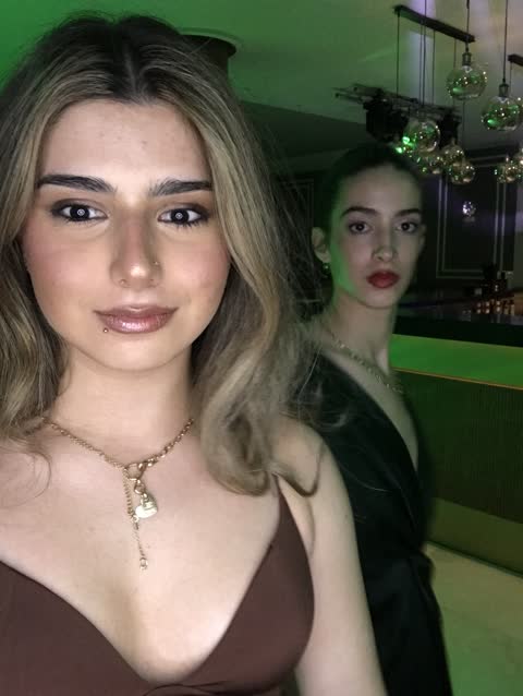 1892066
