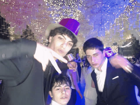 1893723