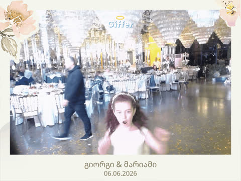1896605