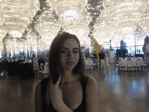 1900044