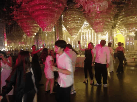 1900473