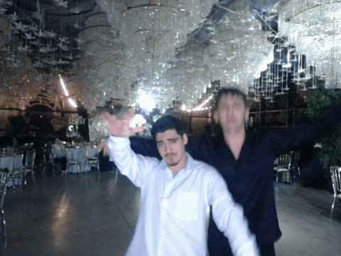 1900381