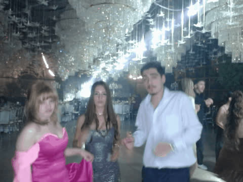 1900312