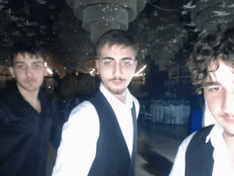 1900397