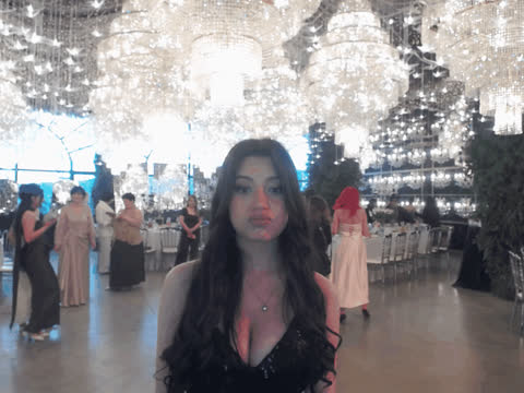 1900501
