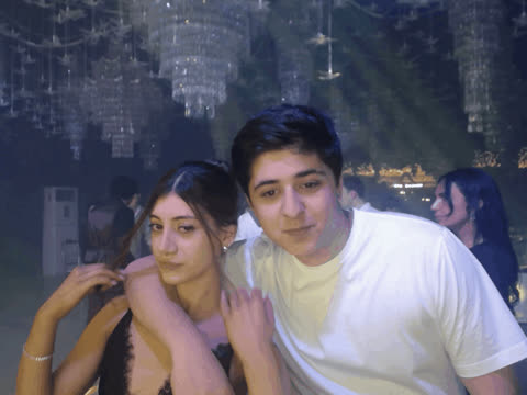 1902727