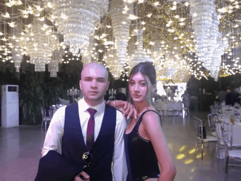 1902287