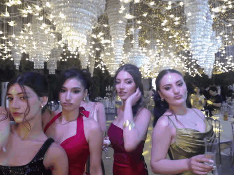 1902237