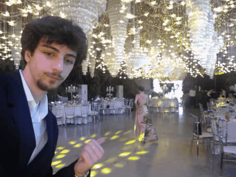 1902315