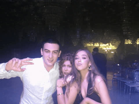 1902597