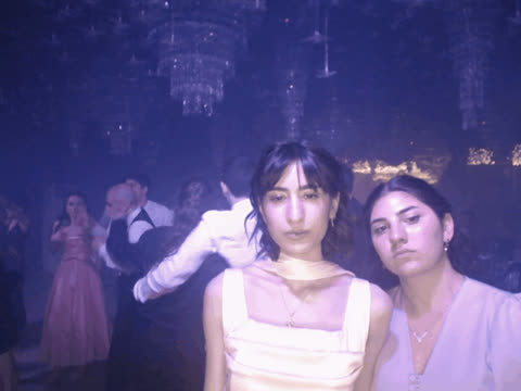 1902636