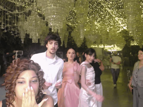 1902444