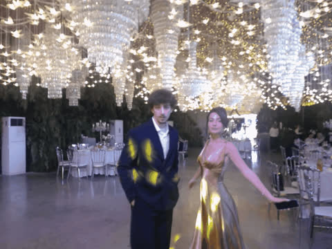 1902308