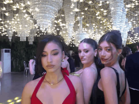 1902213