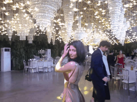 1902230