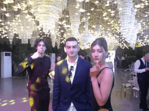 1902209