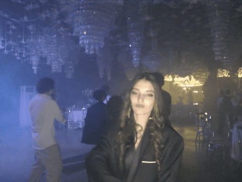 1902650