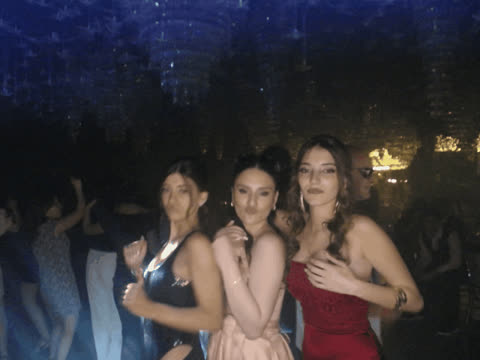 1902517
