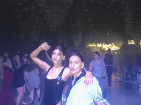 1902530