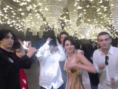 1902321
