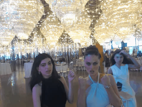 1901621