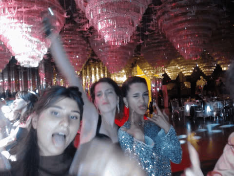 1902172