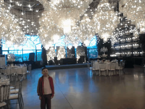 1903142