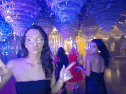 1903090