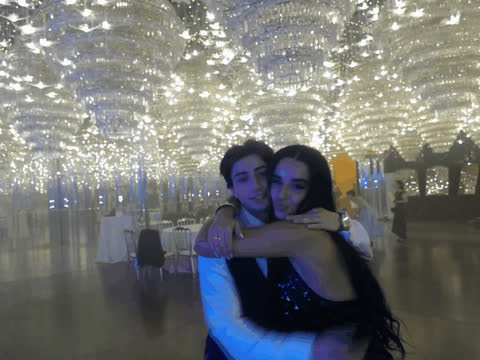 1903134