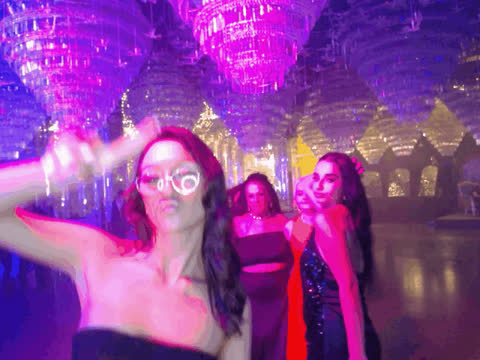 1903091