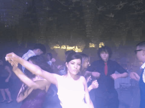 1904234