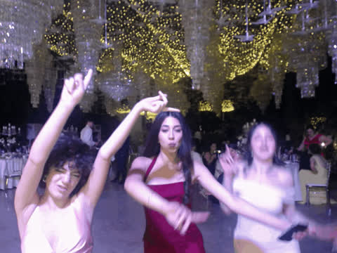 1904154