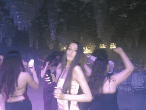 1904255
