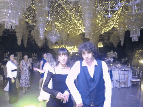 1904189