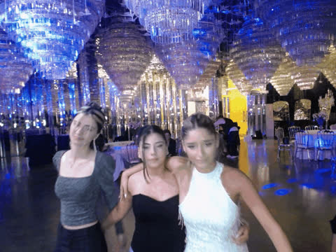 1903851