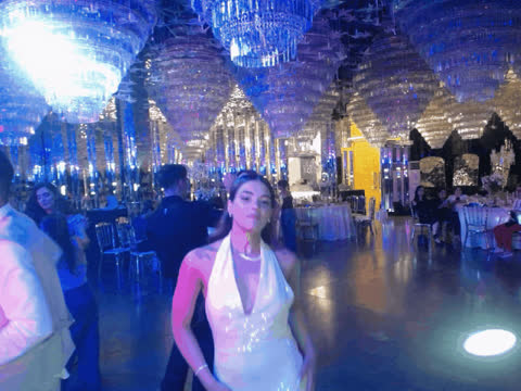 1903417