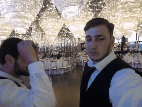 1902840