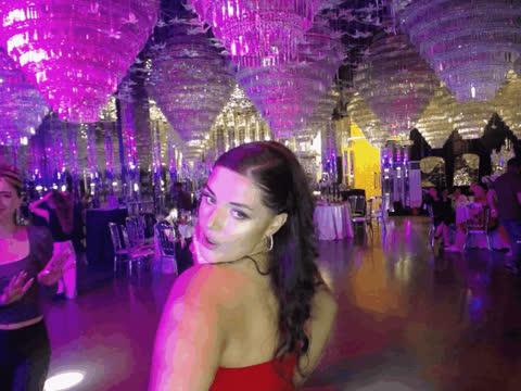 1903278