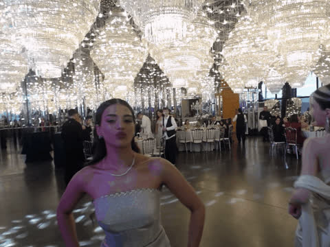 1903013