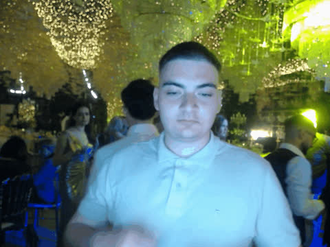 1903293