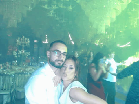 1903713